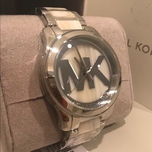 🔥MEGA SALE🔥Beautiful MK Stainless Steel Watch